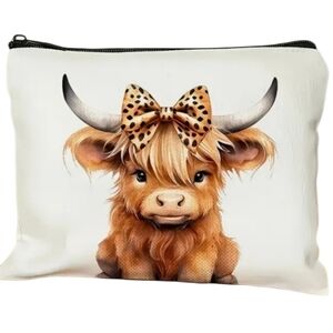 Cute Highland Cow Pouch with Bow